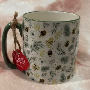 Bella Ceramic Pine Boughs Dogwood Floral Mug NWT 16 oz